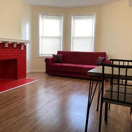 Large And Private 3 Bedroom And 1 Bathroom Apartment Near Newark International Airport Ewr And New York City Extérieur photo