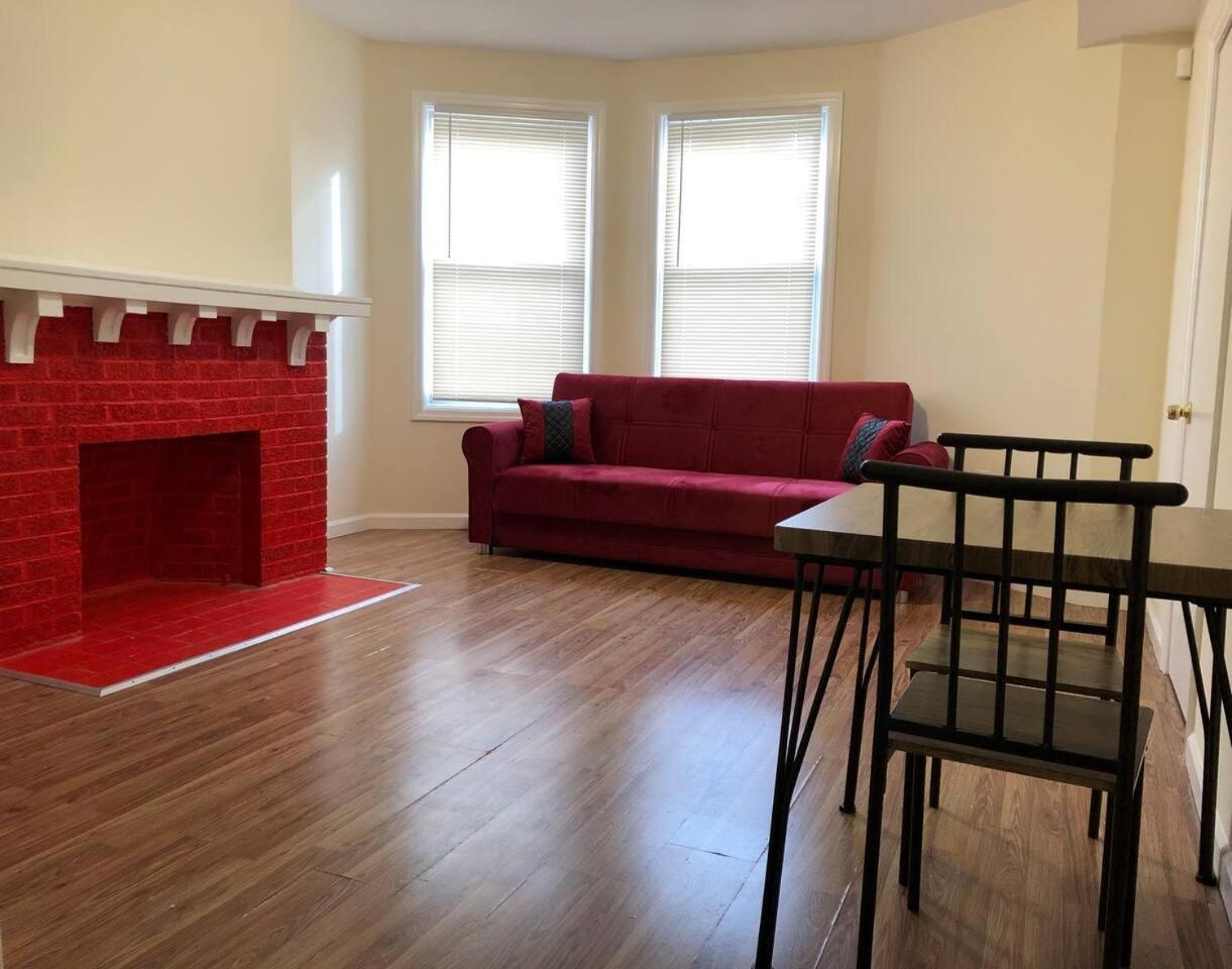Large And Private 3 Bedroom And 1 Bathroom Apartment Near Newark International Airport Ewr And New York City Extérieur photo